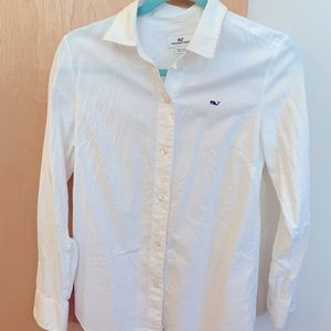 Vineyard Vines white button down!